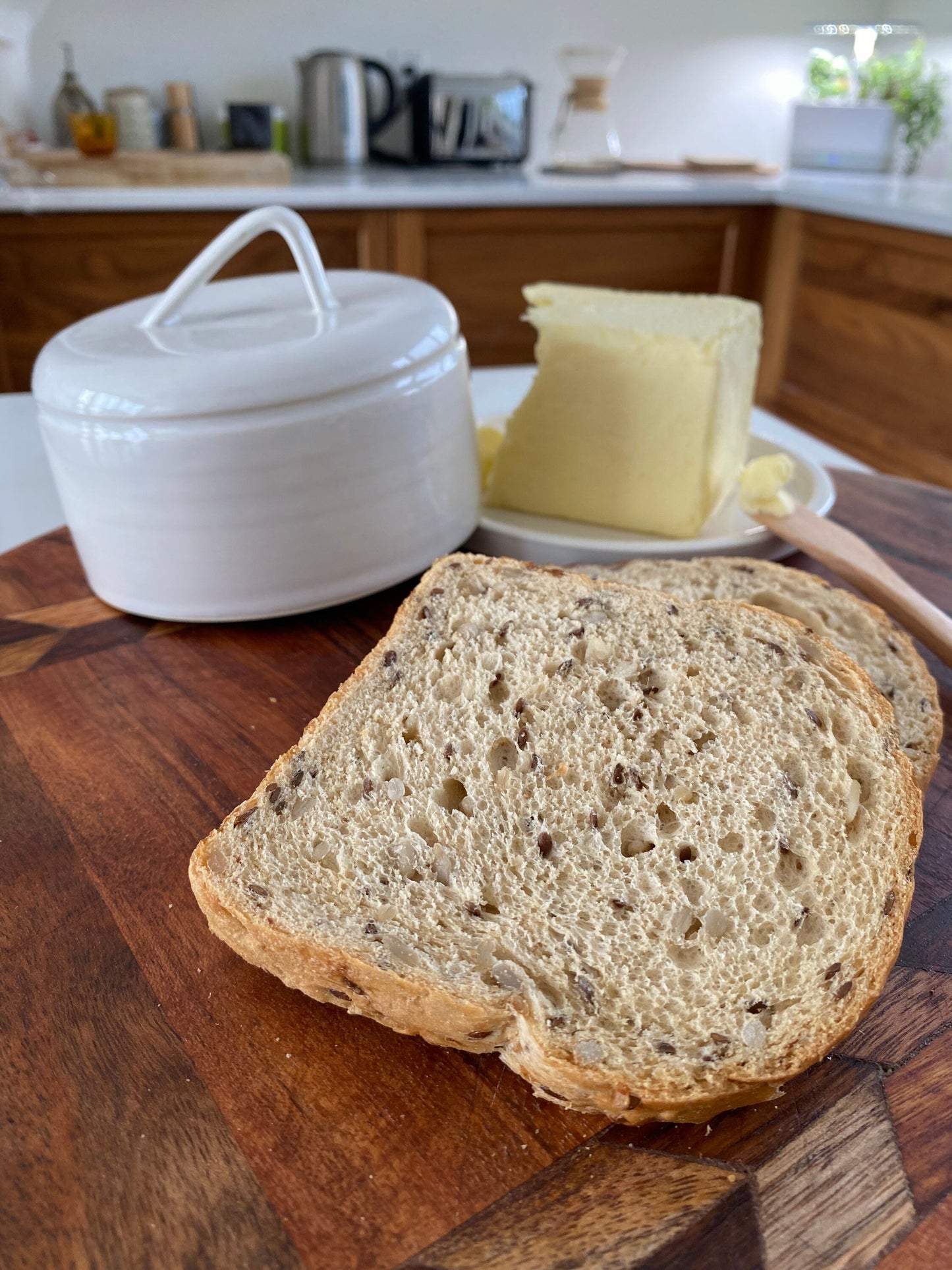 Gloss white butterdish