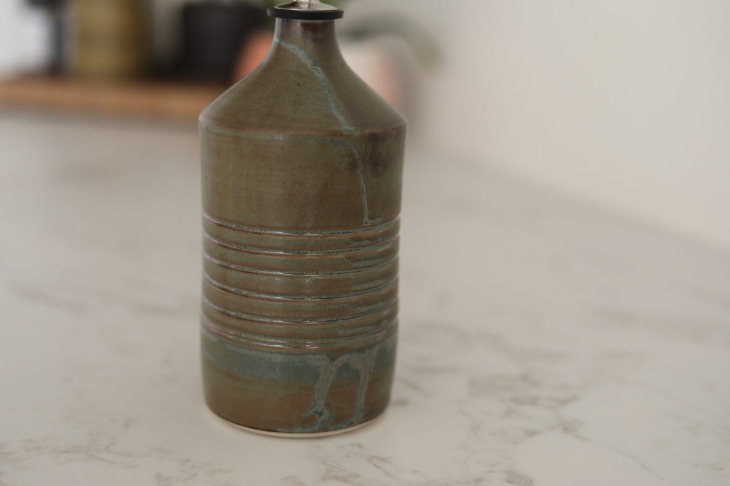 Pepo Ceramics Groove Oil Bottle- smoke green