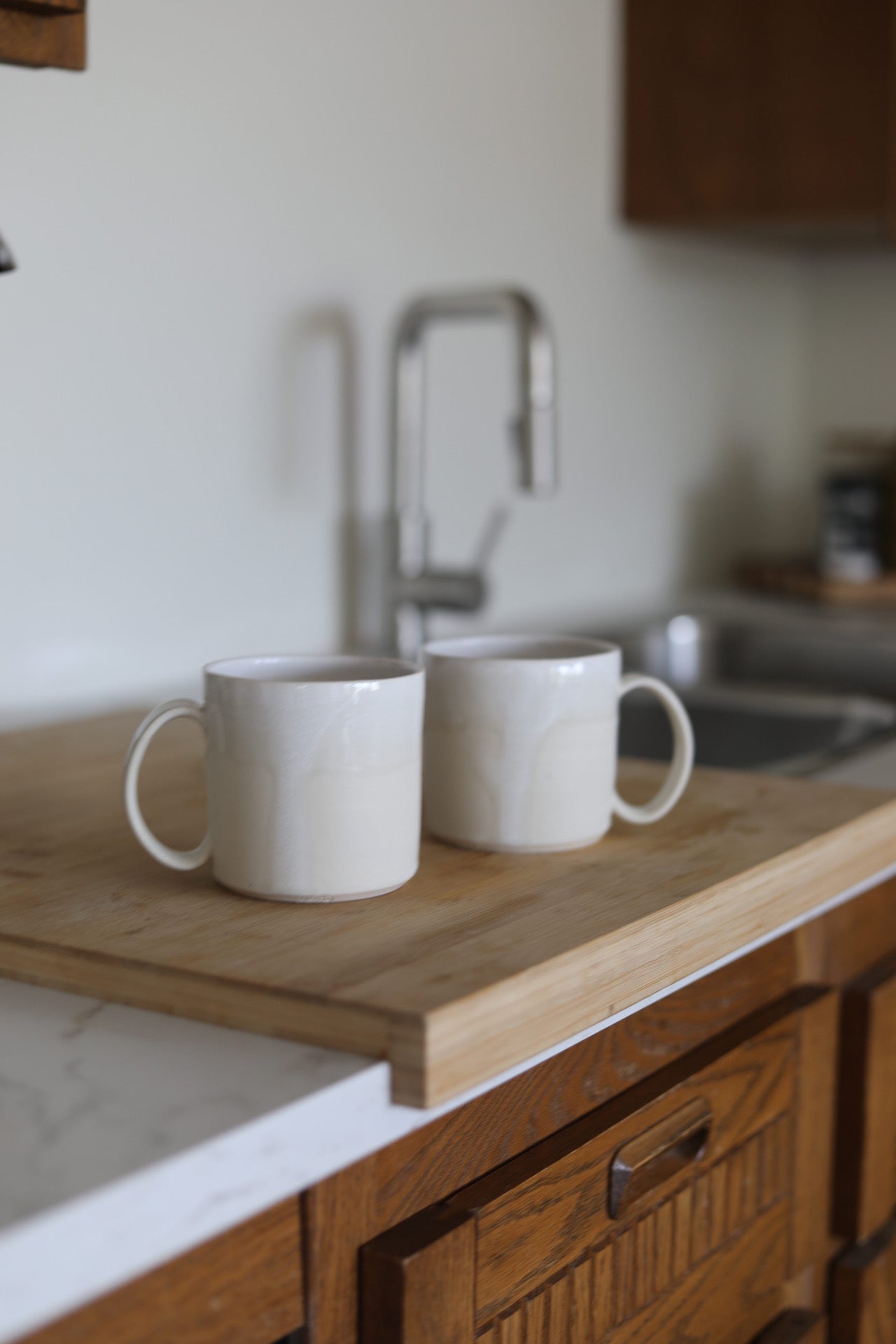 Pepo Ceramics Simple Coffee Mug - soft matte + gloss white