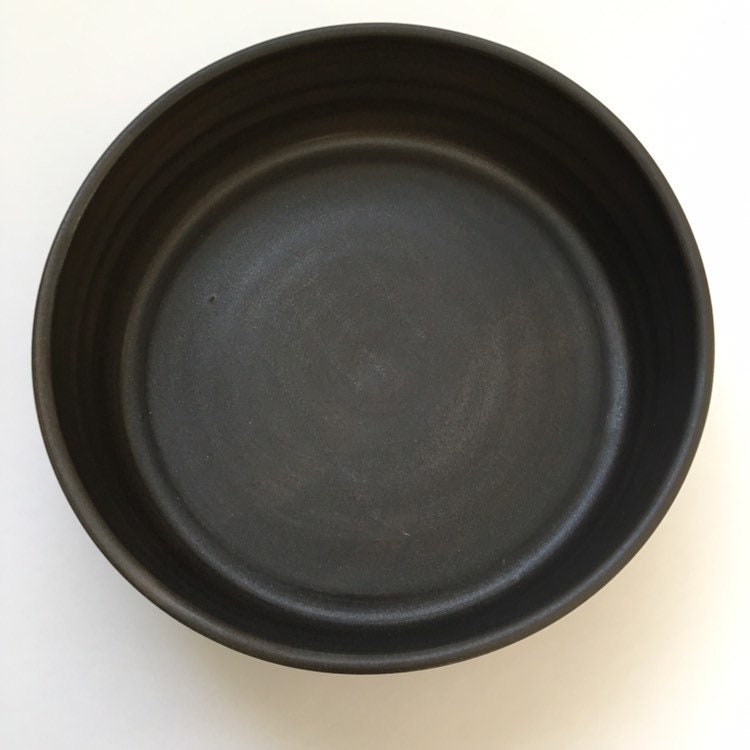 Pepo Ceramics Large Groove Serving Bowl - wrought iron black