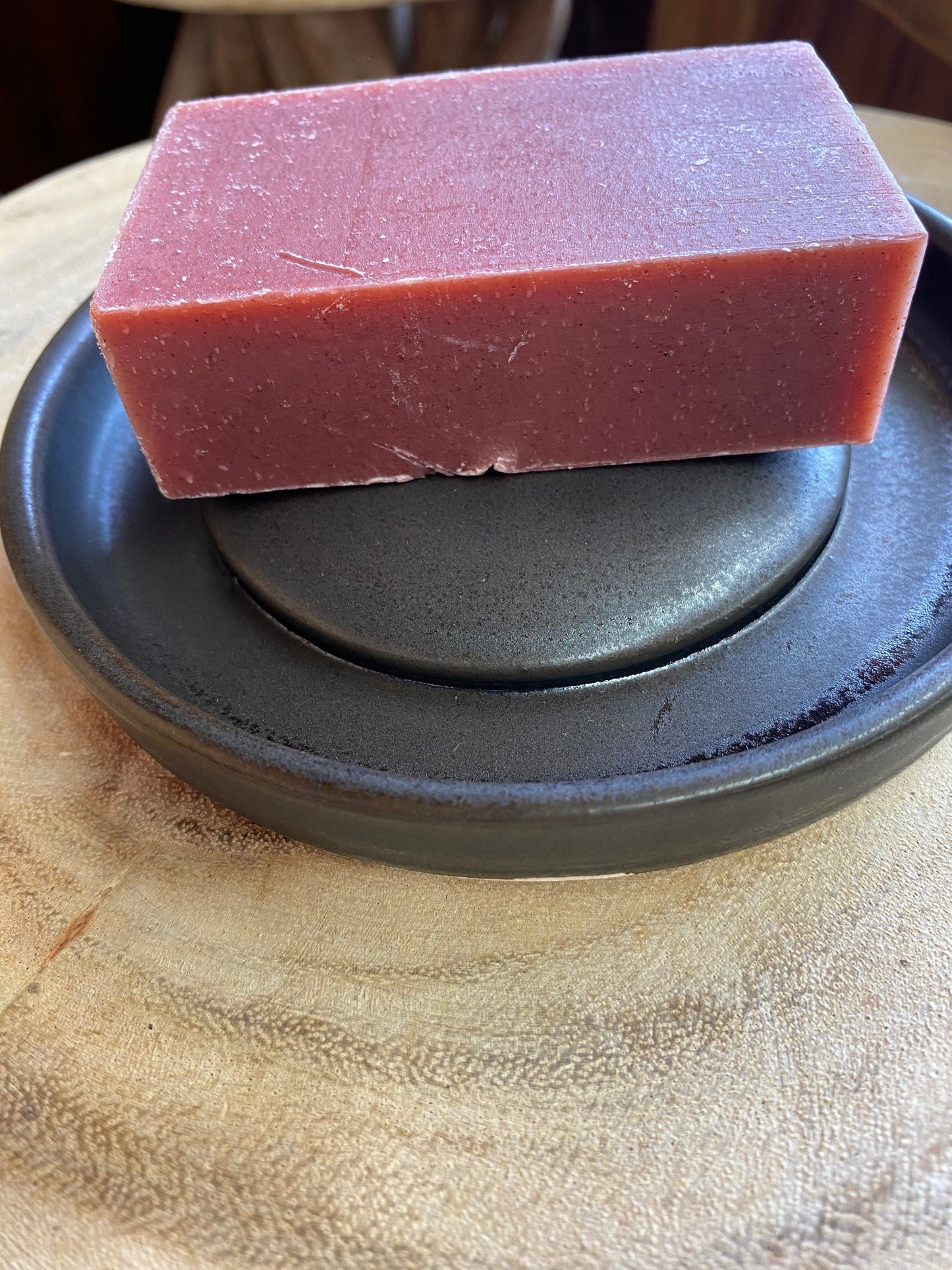 Pepo Ceramics Circle Bar Soap Dish-  wrought iron black