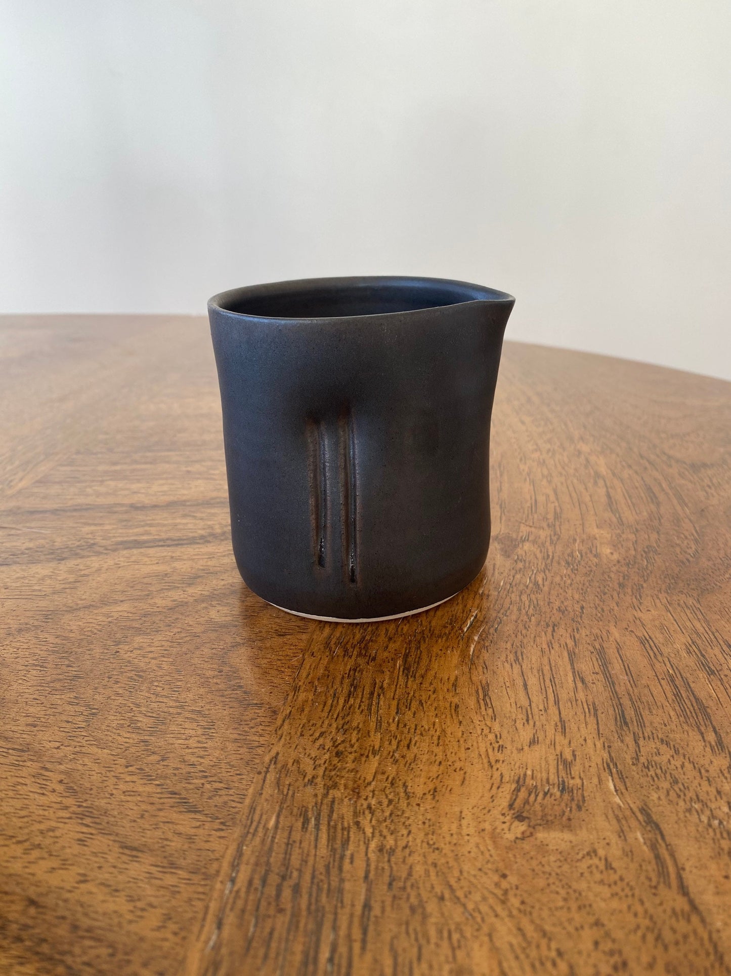 Pepo Ceramics Slash + Dash Creamer - wrought iron black