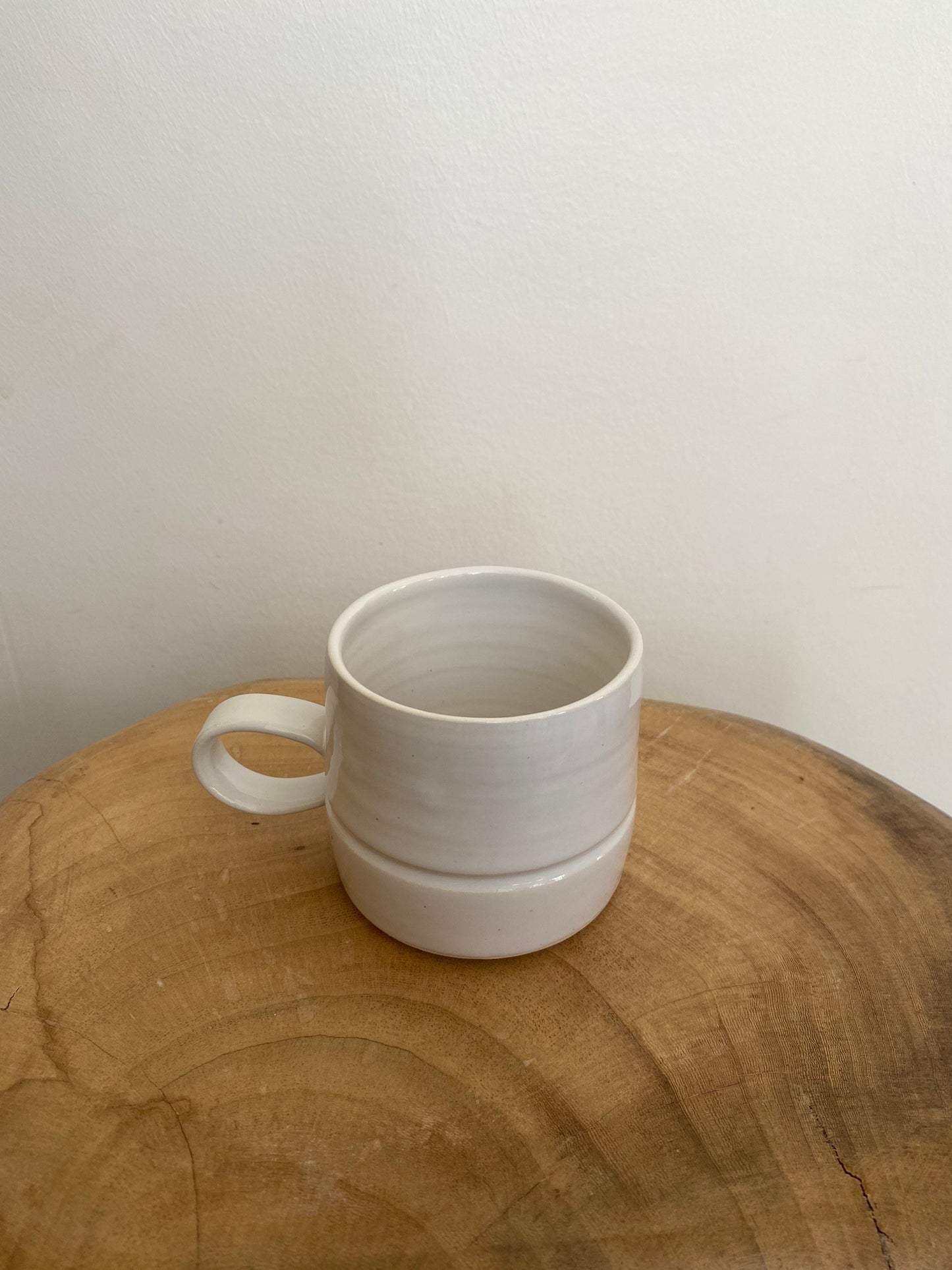 Pepo Ceramics Stripe Mug - gloss white