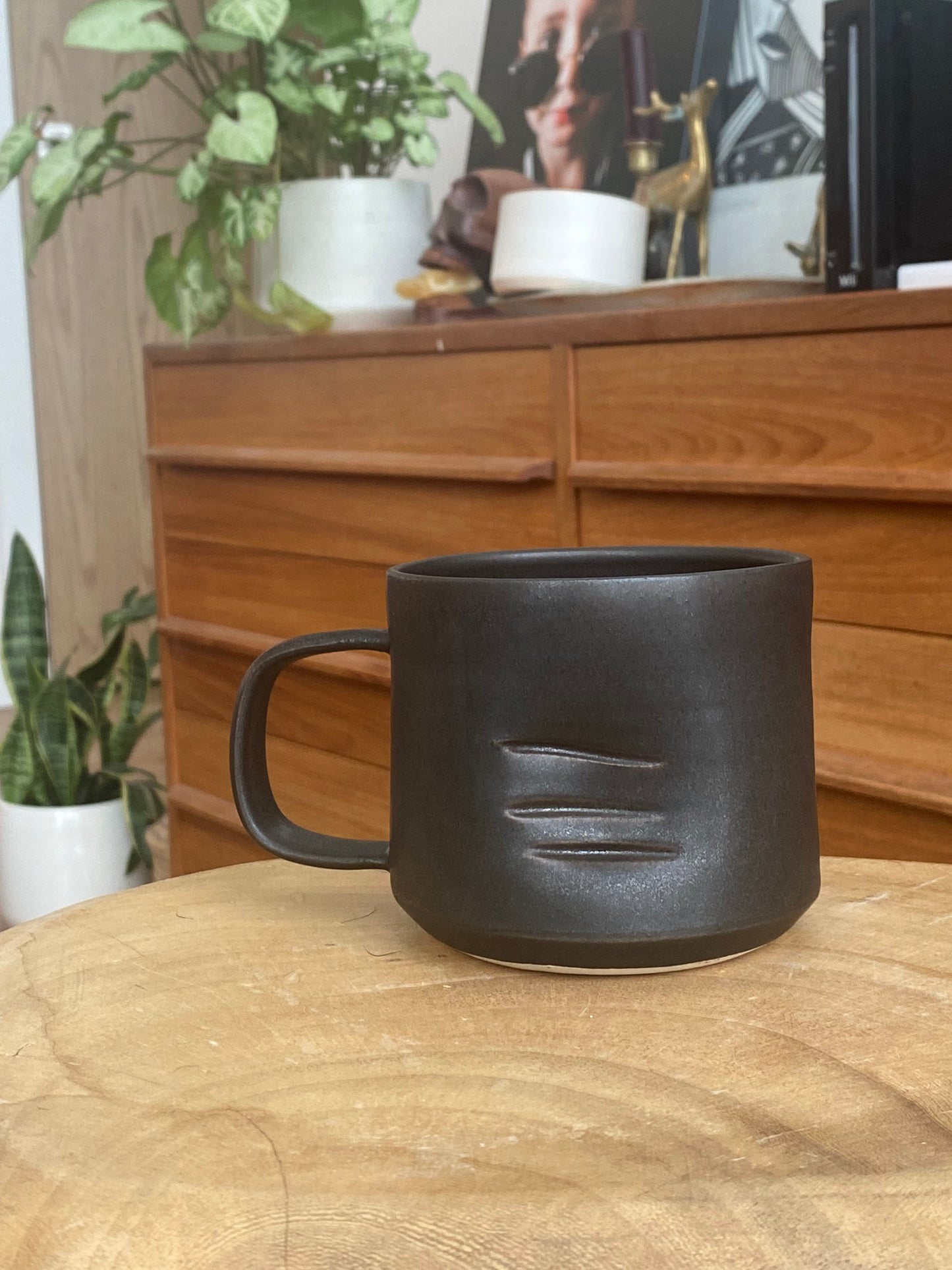 Pepo Ceramics Short Slash + Dash Mug - wrought iron