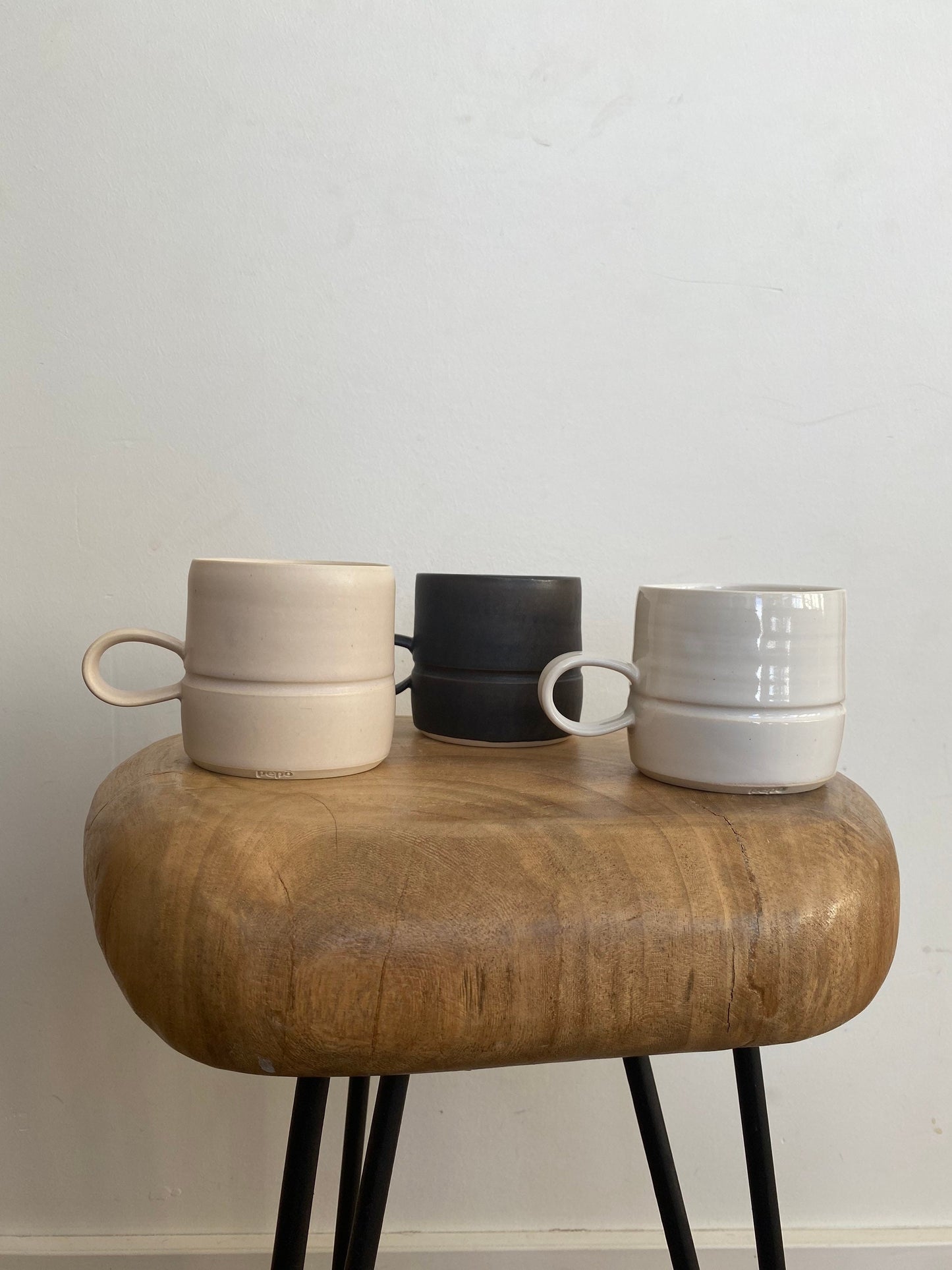 Pepo Ceramics Stripe Mug - wrought iron black