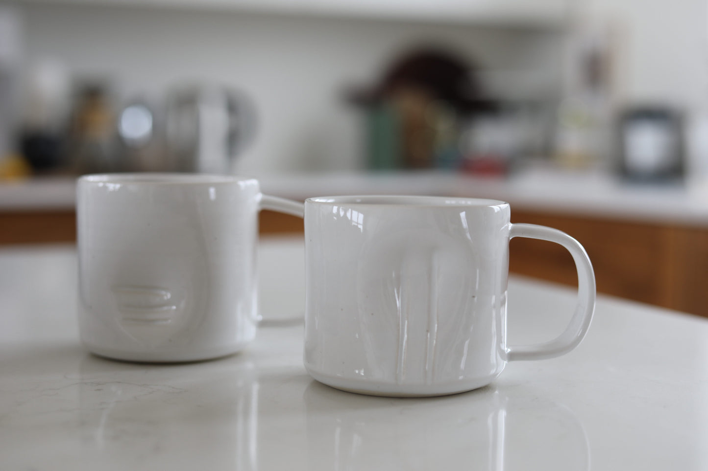 Pepo Ceramics Short Slash + Dash Mug - gloss white