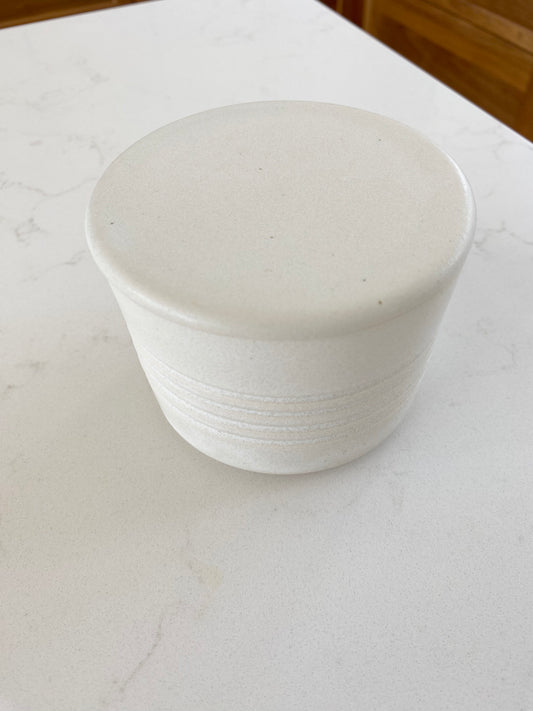 Pepo Ceramics Groove French Butterdish- matte white