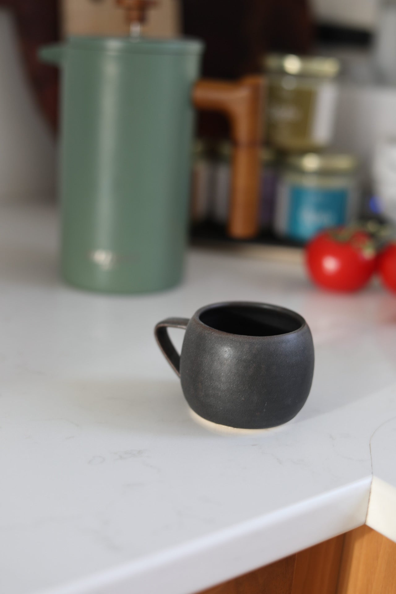 Pepo Ceramics Belly Espresso Cup - wrought iron black